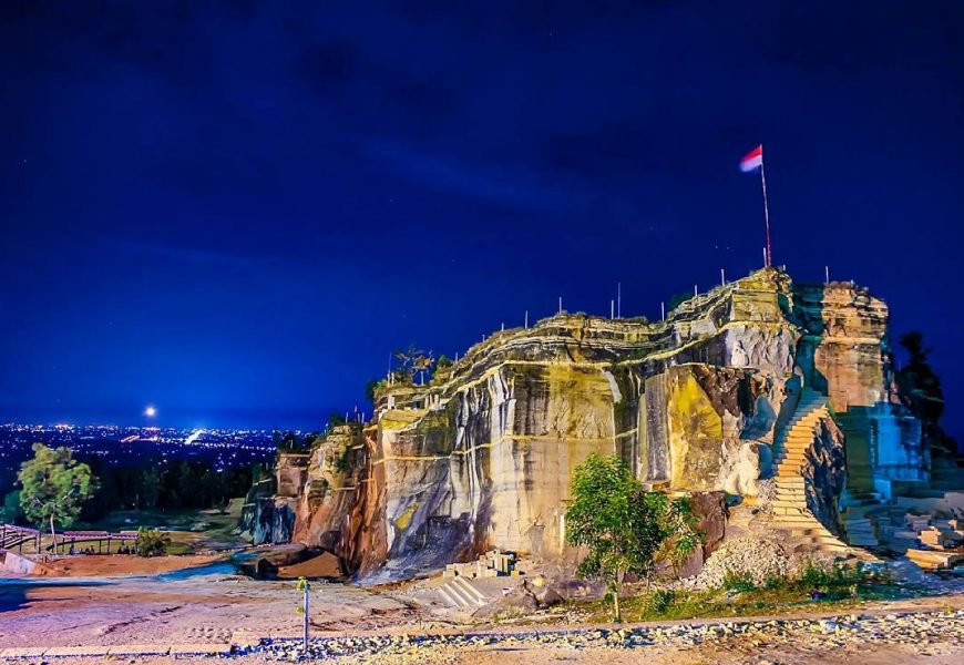 Tebing Breksi, Destinasi Wisata Alternatif di Atas Bukit Tebing Breksi, Destinasi Wisata Alternatif di Atas Bukit
