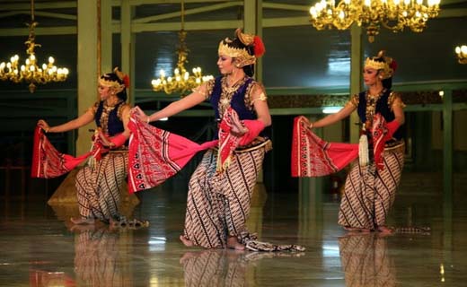 Srimpi dan Tari Khas Jogja Lainnya Dipentaskan di Abu Dhabi Srimpi dan Tari Khas Jogja Lainnya Dipentaskan di Abu Dhabi